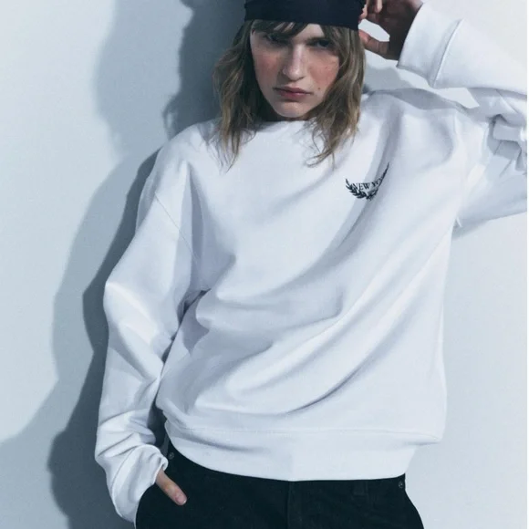 ZARA TEXT PRINT SWEATSHIRT - Picture 3 of 8